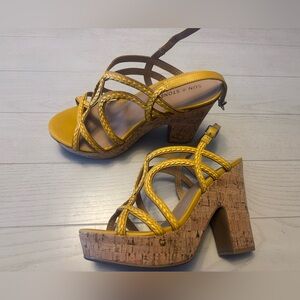 NEW WITHOUT BOX size 10 Sun Stone platforms sandals